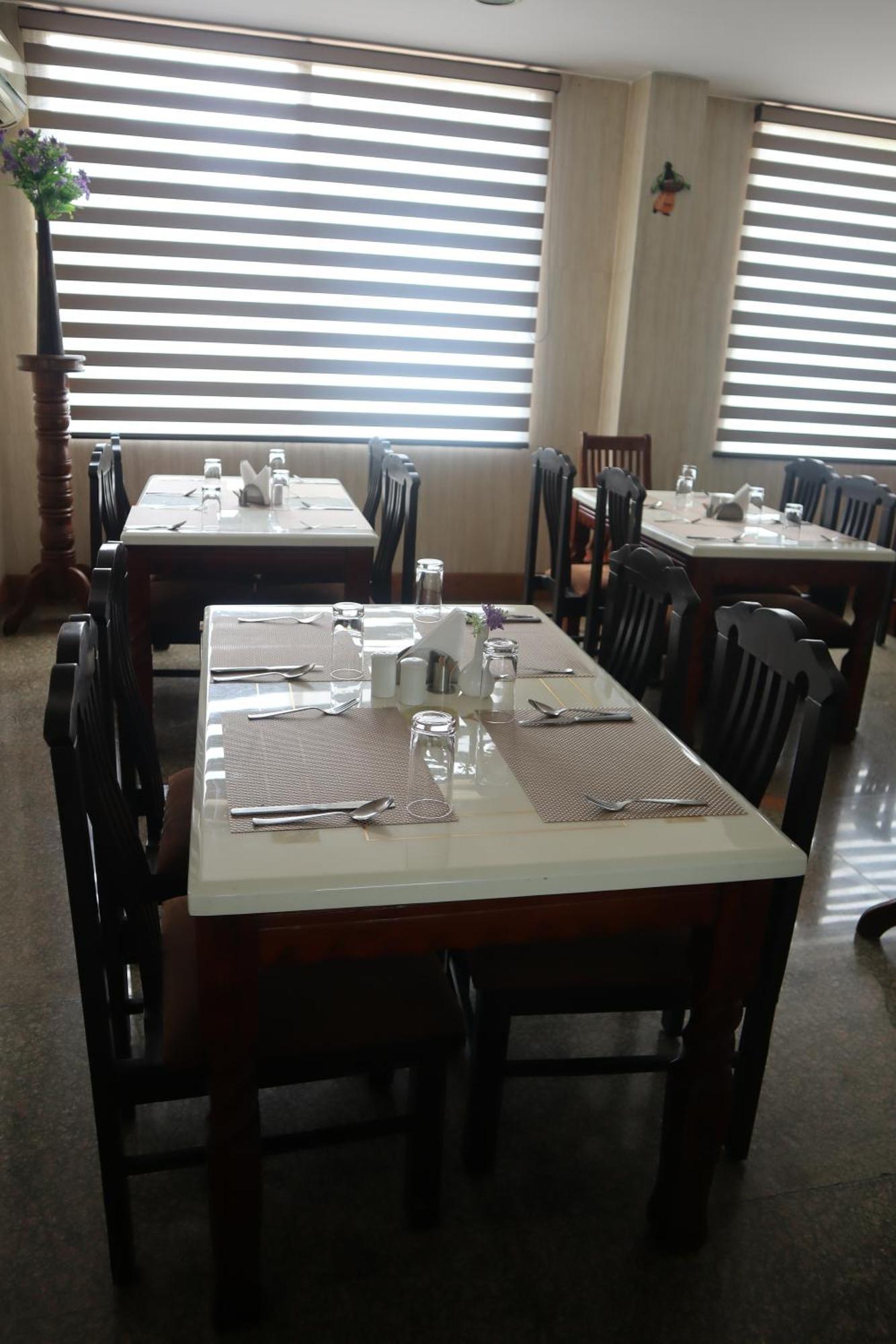 Hotel Presidency Kempegowda International Airport Bangalore Devanahalli Εξωτερικό φωτογραφία