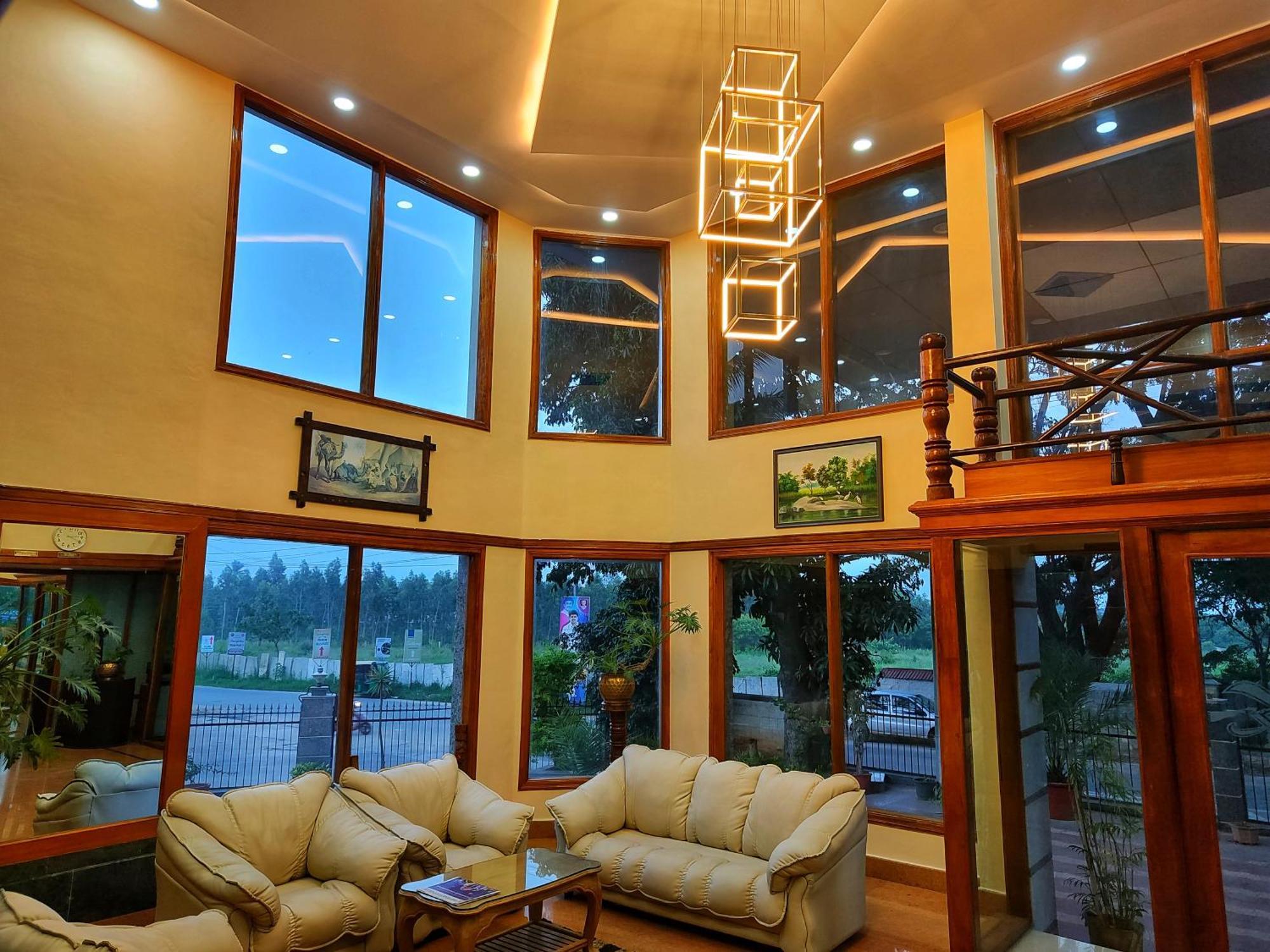 Hotel Presidency Kempegowda International Airport Bangalore Devanahalli Εξωτερικό φωτογραφία