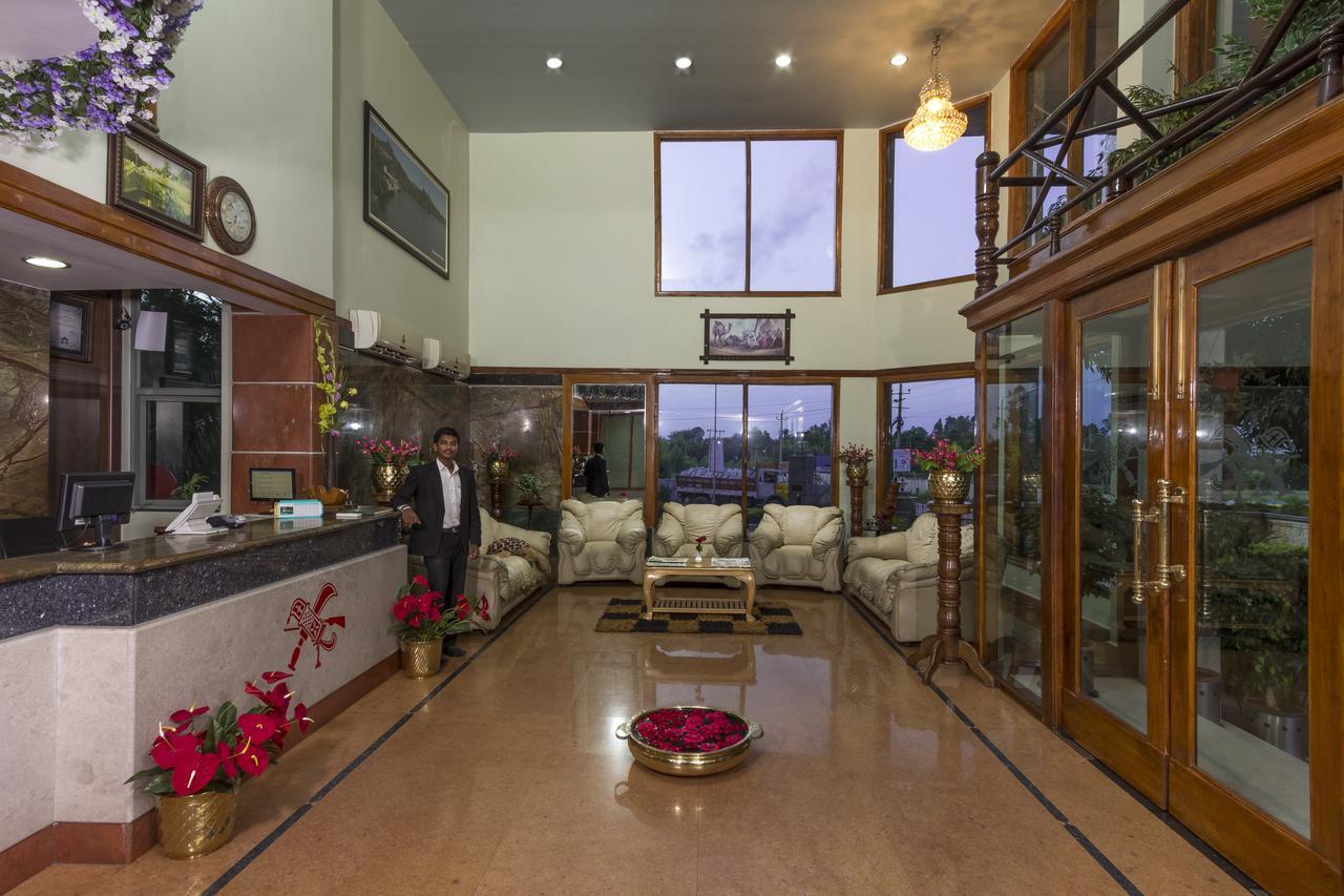 Hotel Presidency Kempegowda International Airport Bangalore Devanahalli Εξωτερικό φωτογραφία