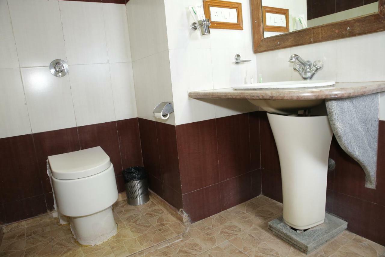 Hotel Presidency Kempegowda International Airport Bangalore Devanahalli Εξωτερικό φωτογραφία